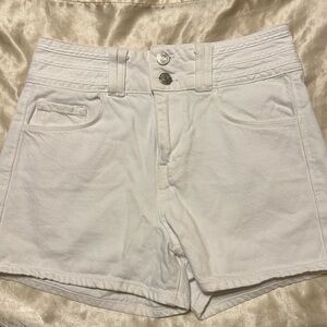Frame Jean shorts